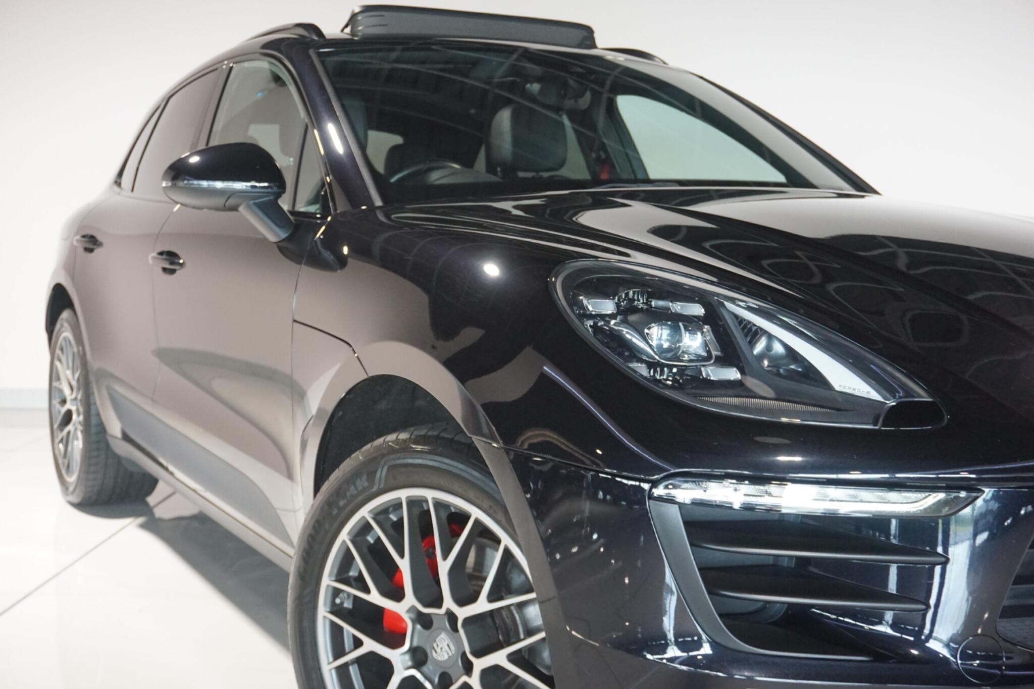 Porsche Macan 2.0T SUV 5dr Petrol PDK 4WD Euro 6 (s/s) (252 ps)